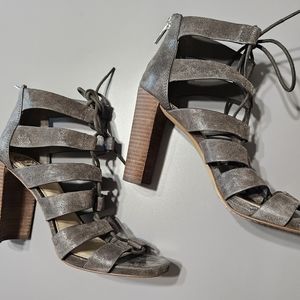 Vince Camuto Phandres 7.5M High Heel Magnet Grey Boot Sandles Laceup Back Zip
